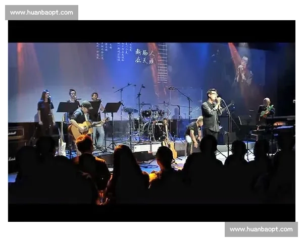 新秀登场之夜灯火微亮照亮成长之路也见证首场默契考验与逆风突破